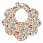 Rupert & Rosie Scalloped Bib | Clara